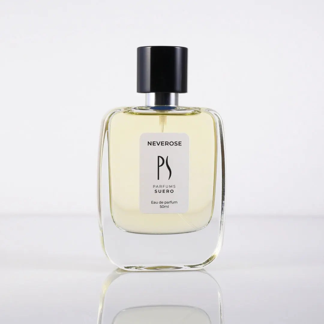 le flacon de Neverose de la marque PARFUMS SUERO