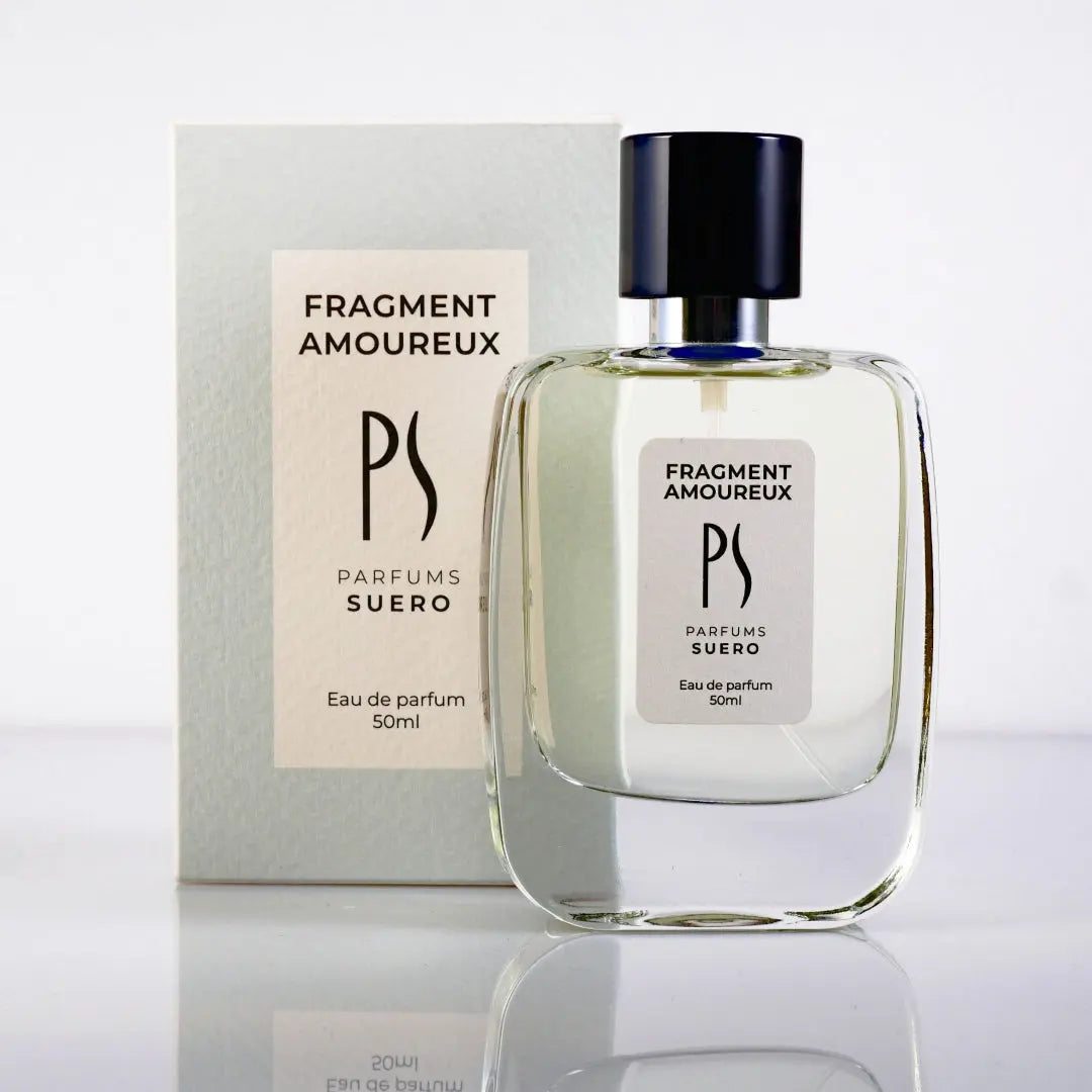 Packshot du flacon et de la boite du parfums Fragment Amoureux de la marque PARFUMS SUERO